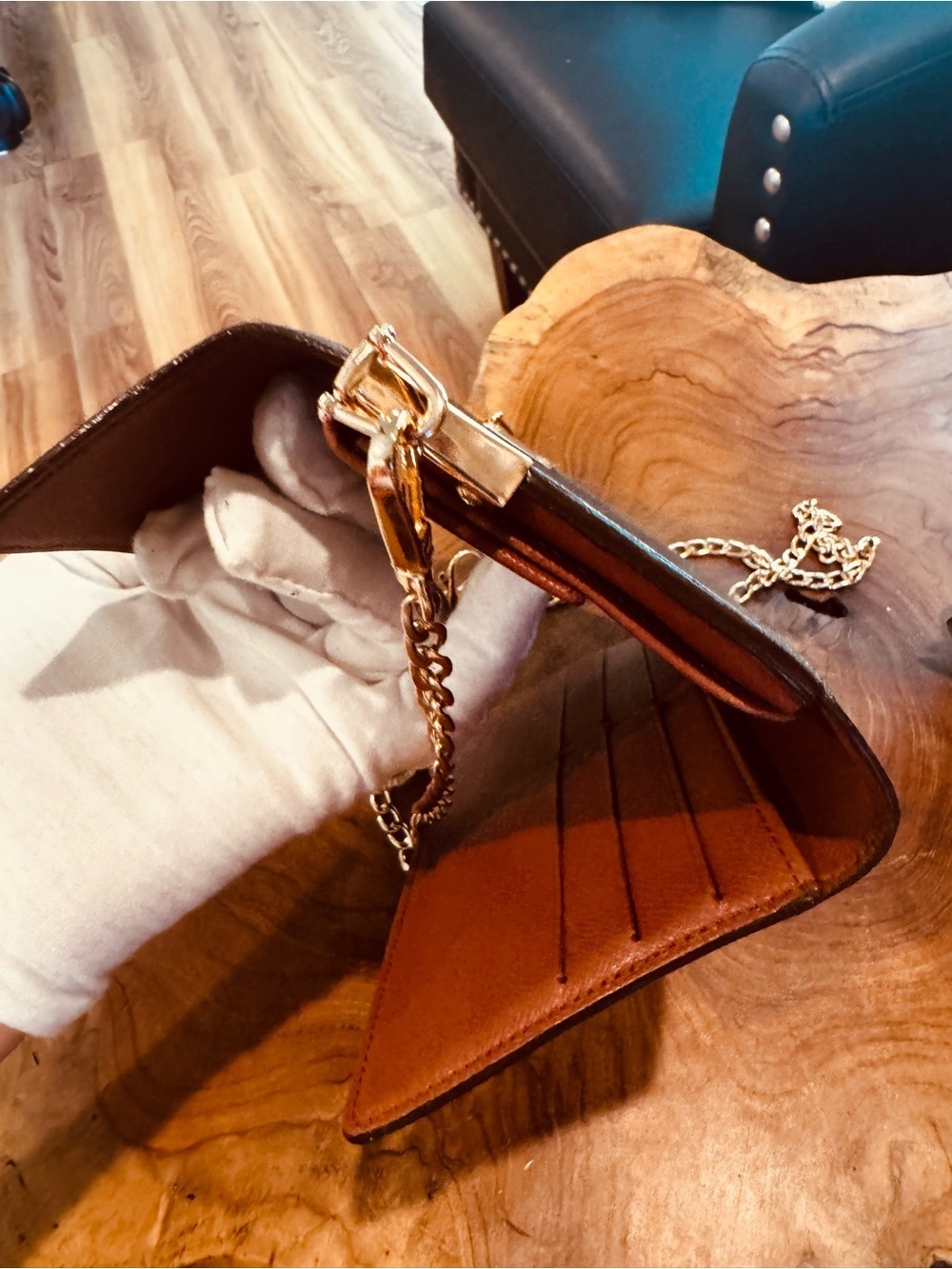 Just in 🔥Louis Vuitton  Porte
Tresor International Trifold 
Wallet converted - Picture 10 of 16